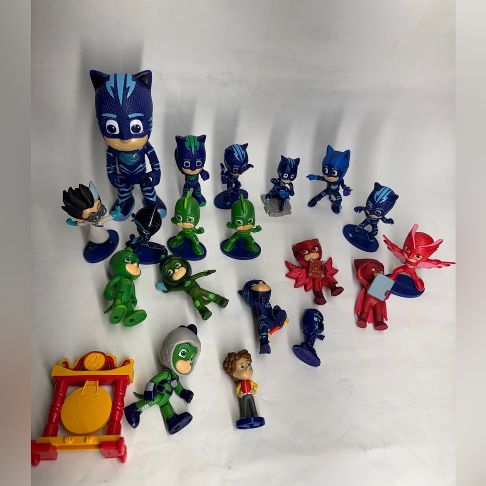 PJ Masks Collectible Assorted Figures Toy lot